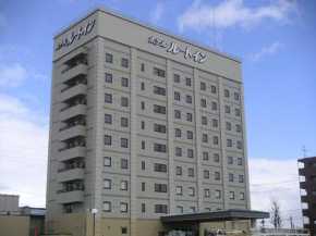 Отель Hotel Route-Inn Tsubamesanjo Ekimae  Сандзё